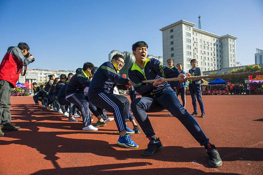 2022精彩的运动会学生日记300字精选5篇